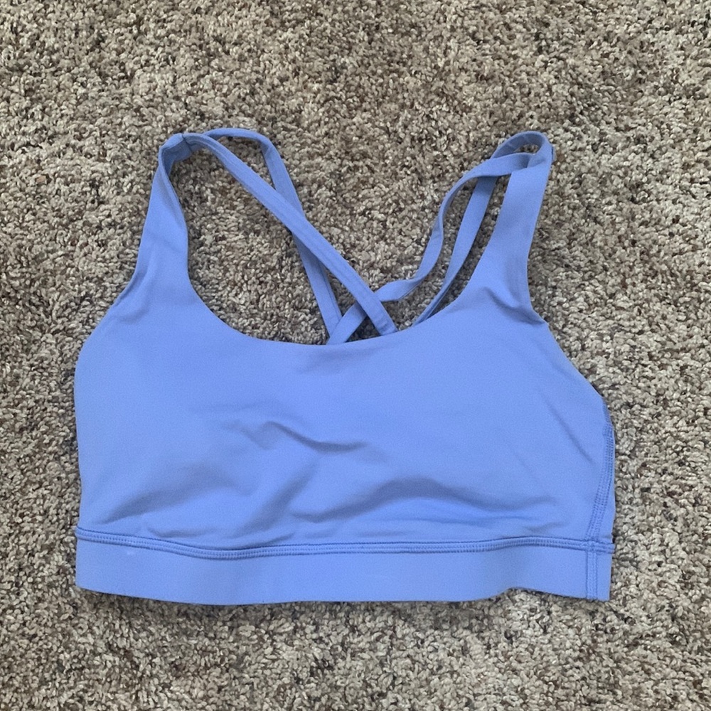 Lululemon Free to be Size 4 sports bra